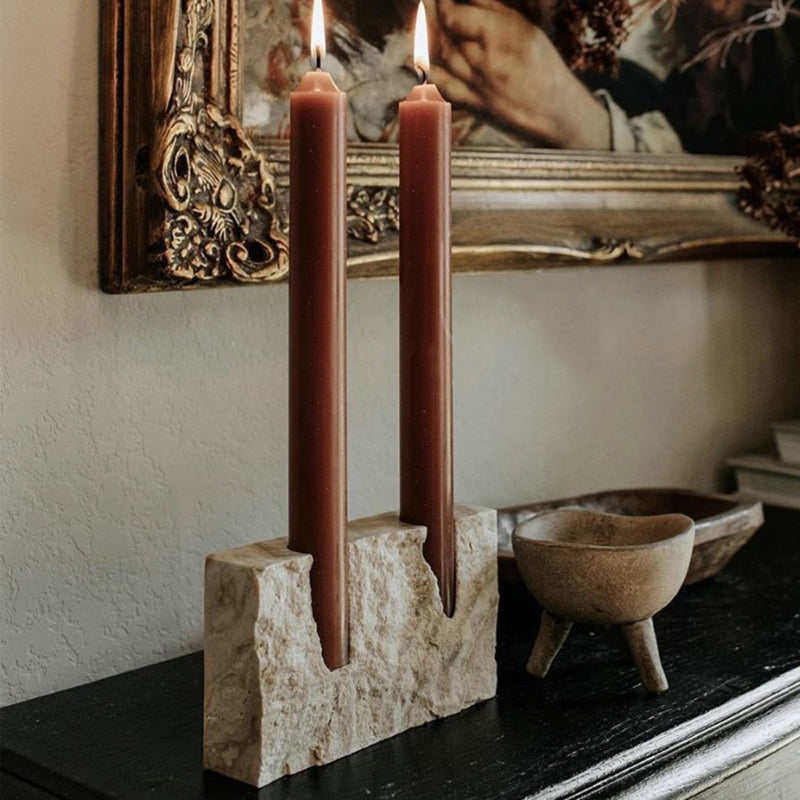Castiçal di Mármore Lumina – Elegância Atemporal em Pedra Natural