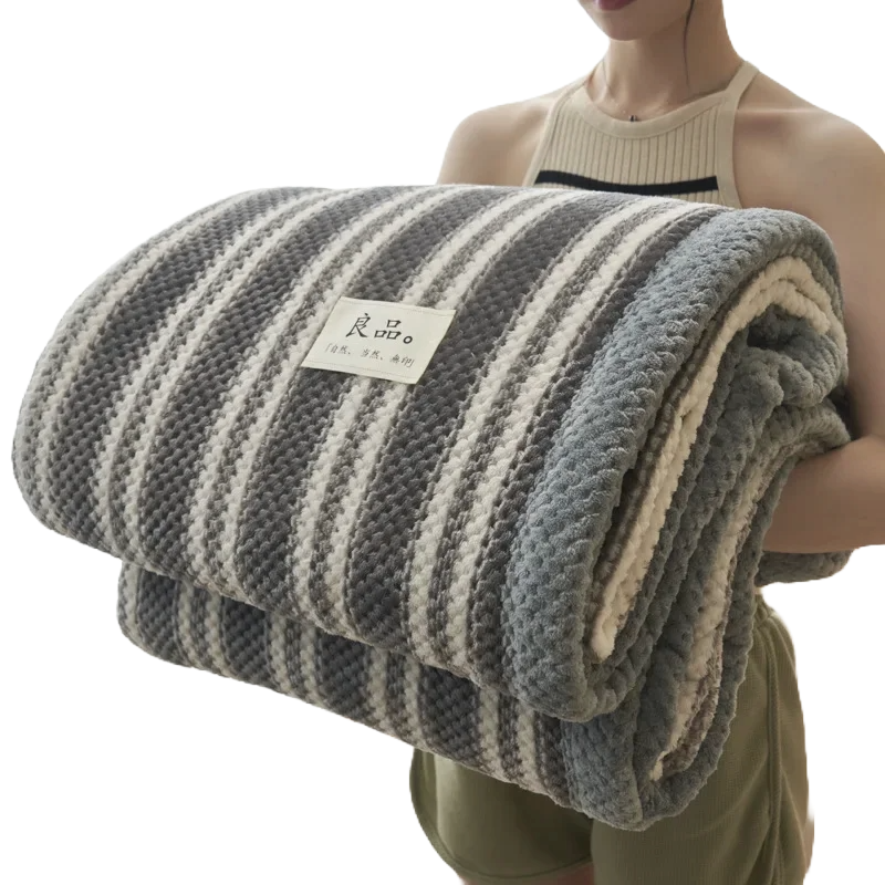 Manta de Lã Flocked Super Macia — Cobertor Leve para Sofá & Cama, Ideal para Viagens