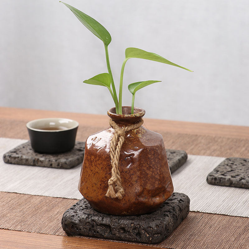 Porta-Copos Pedra Vulcânica ZenRock – Resistente ao Calor, Antiderrapante e Design Natural Minimalista