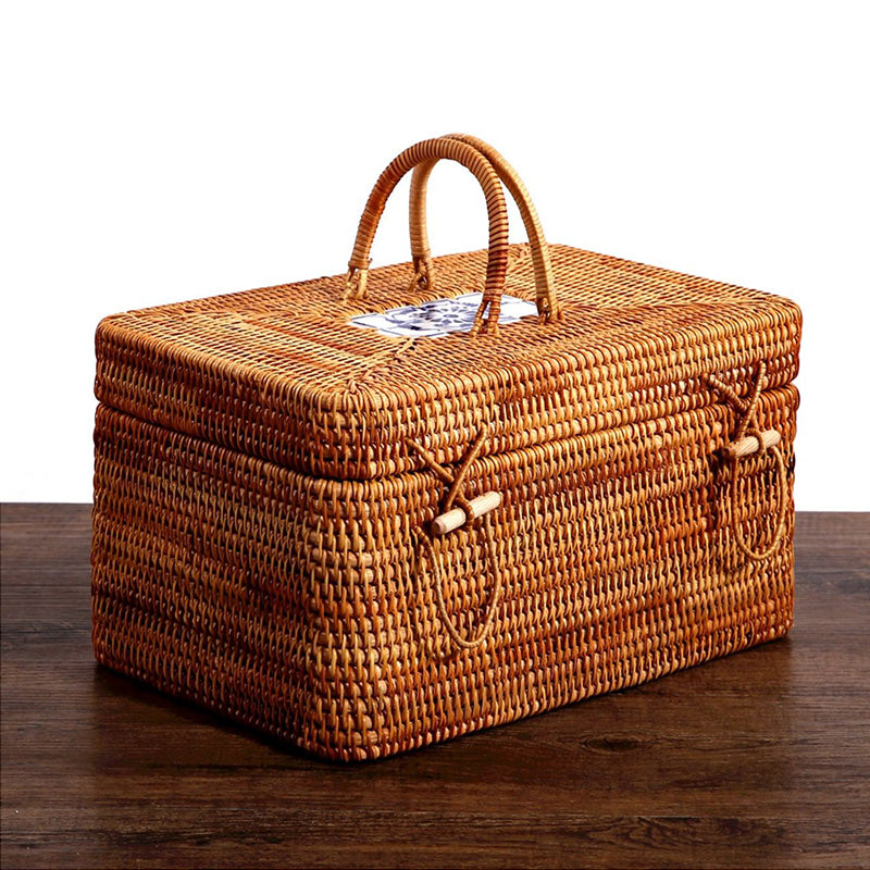 Organizador Rattan Bellezza com Detalhe em Porcelana – Cesta Decorativa Retangular