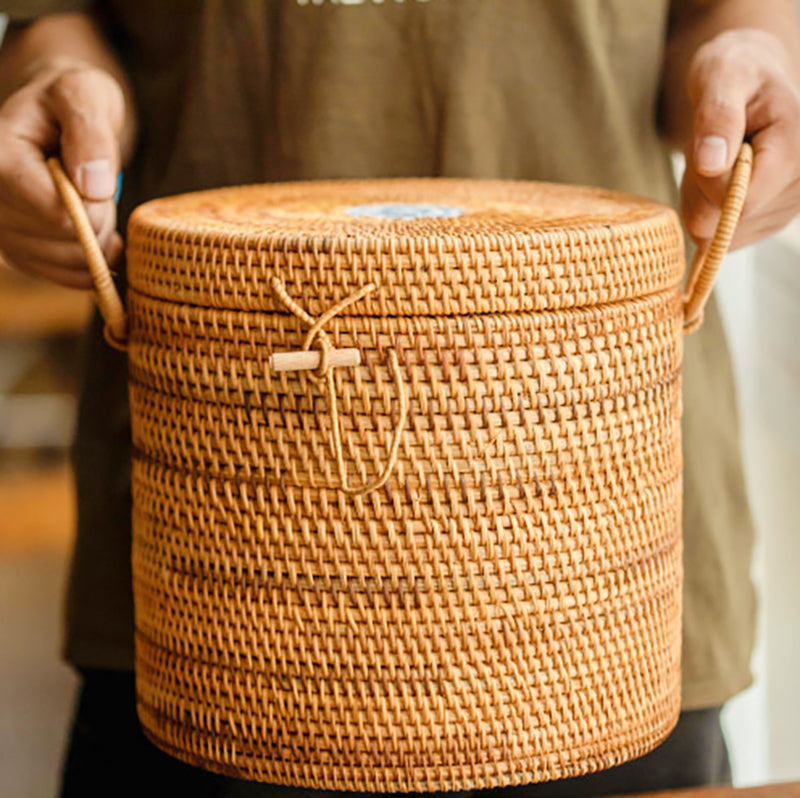 Organizador Rattan com Detalhe em Porcelana – 4 Tamanhos